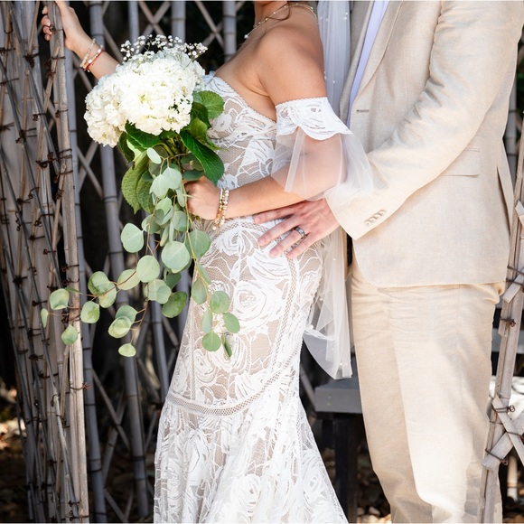 Grace Loves Lace - Palm Wedding Dress -Chai Lining - medium - Picture 7 of 10